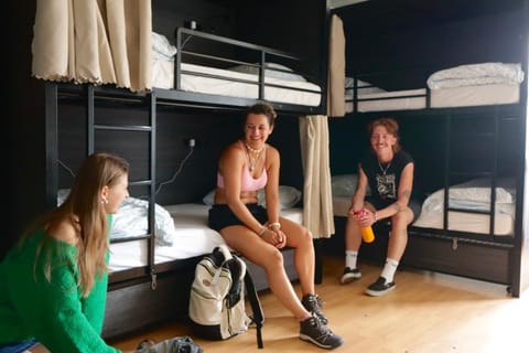 bunk bed