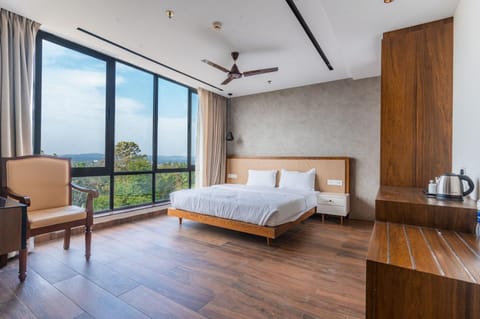 Bed, View (from property/room), Photo of the whole room, Bedroom