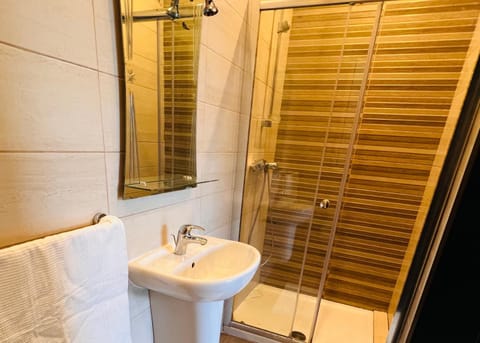 3 bedroom apartment in Marsascala Apartment in Marsaskala