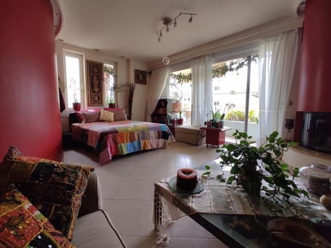 Annitas luxury oasis appartment Apartment in Alimos