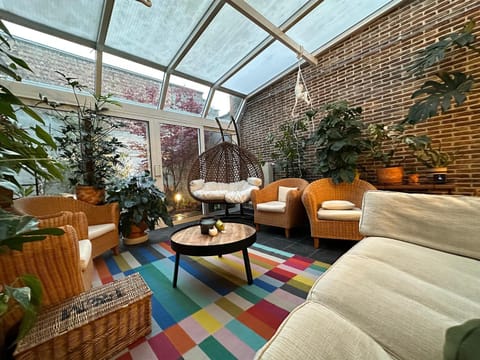 Living room, Garden view