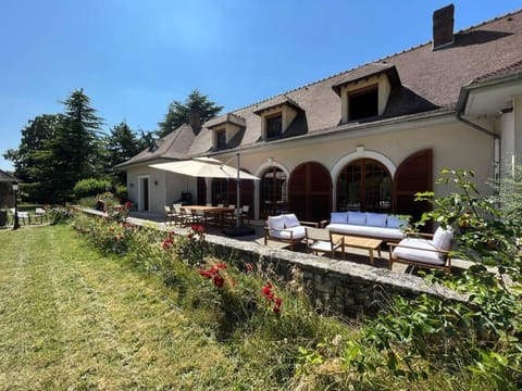 Royal Auffreville - 650m2 - 6 chambres Villa in Île-de-France