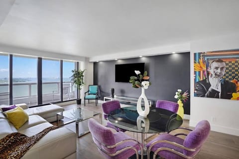 TV and multimedia, Living room, Sea view