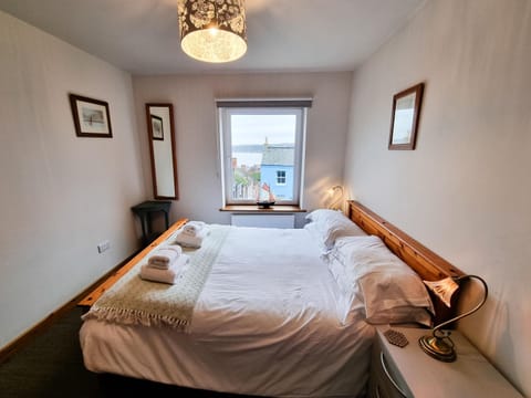 39 St Marys Walk House in Scarborough