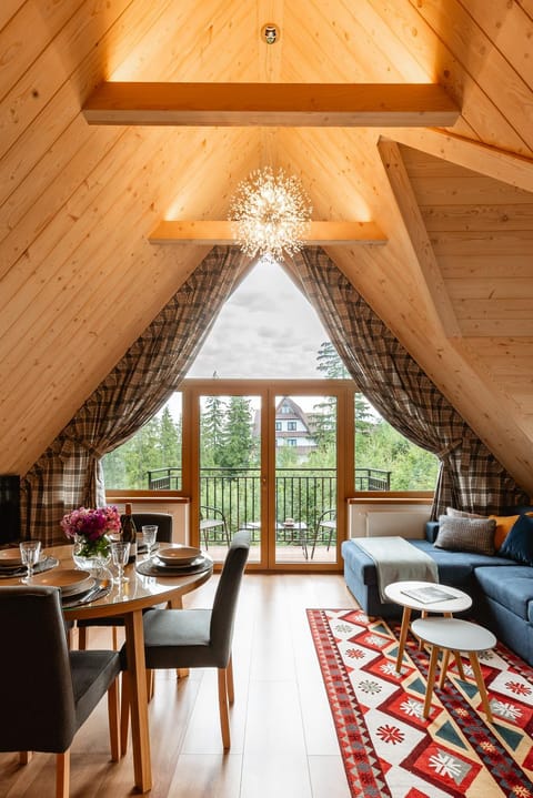 Living room, air conditioner