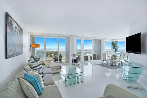 TV and multimedia, Balcony/Terrace, Living room, Dining area, Sea view