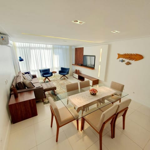 Communal lounge/ TV room, TV and multimedia, Living room, Dining area, air conditioner