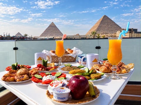 Day, Natural landscape, Food, Breakfast, Continental breakfast, Buffet breakfast, Drinks