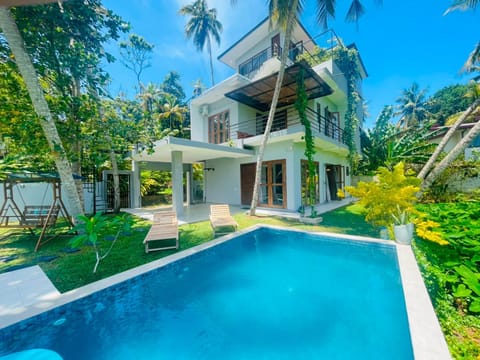 Garden, Pool view, Swimming pool