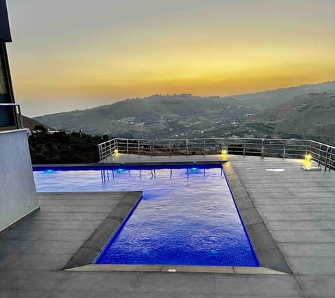 Natural landscape, Mountain view, Swimming pool, Sunset