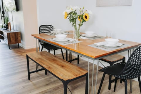 Sanctuary at the Springs - King Beds , Families House in Florida