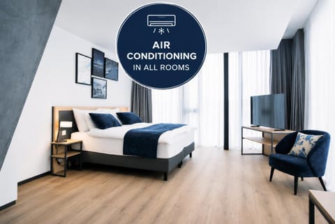 Bedroom, pet friendly, air conditioner