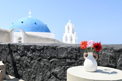 Nearby landmark, Landmark view