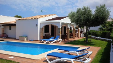 BBQ facilities, Garden, Balcony/Terrace, Swimming pool