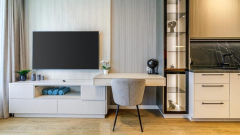 TV and multimedia, Living room, Area and facilities