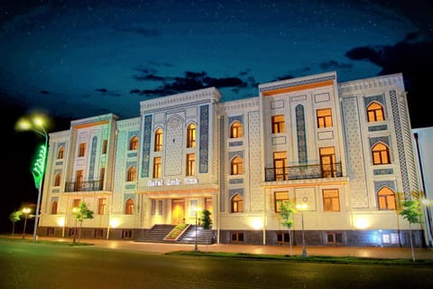 Property building, Night