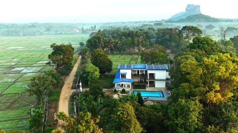 Property building, Spring, Day, Natural landscape, Bird's eye view, Mountain view, Pool view, Swimming pool