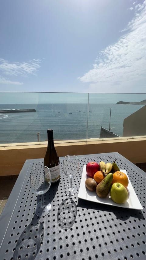 View (from property/room), Balcony/Terrace, Sea view