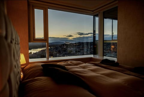 Bed, Natural landscape, Bedroom