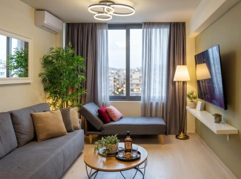 TV and multimedia, Living room, Seating area, City view
