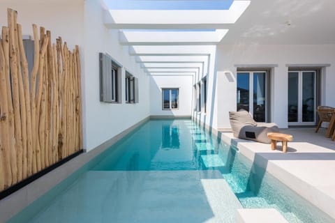 Swimming pool, Swimming pool, sunbed