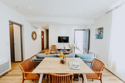 Appartement face aux thermes de vals WIFI-Parking gratuit Apartment in Provence-Alpes-Côte d'Azur