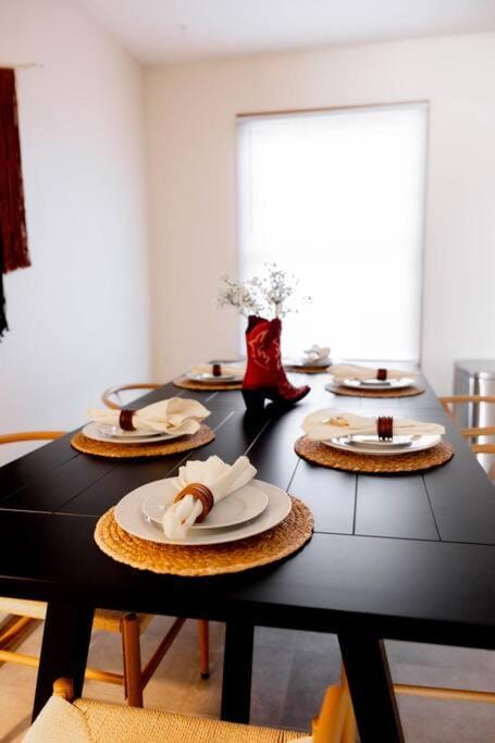 Scandinavian - Sports themed - Ping-Pong House in Lincoln