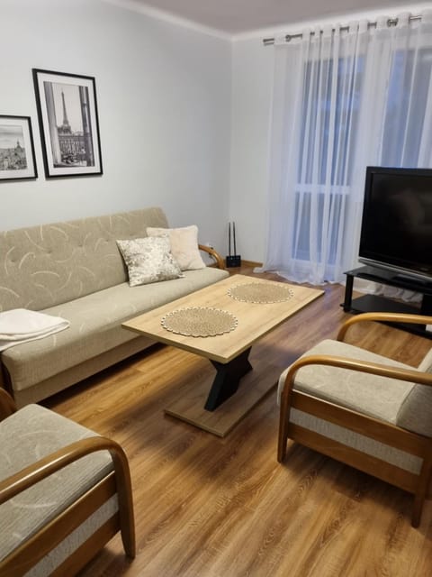TV and multimedia, Seating area