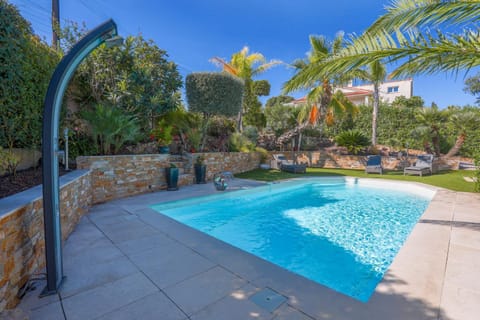 Villa complète au soleil d'Azur Villa in Roquebrune-sur-Argens