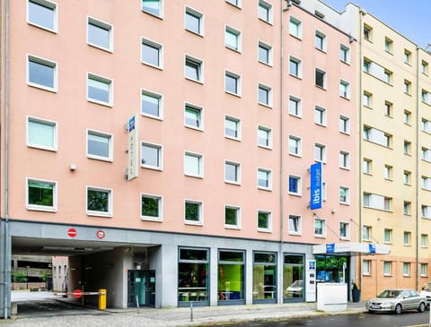 Property building, Location, Parking