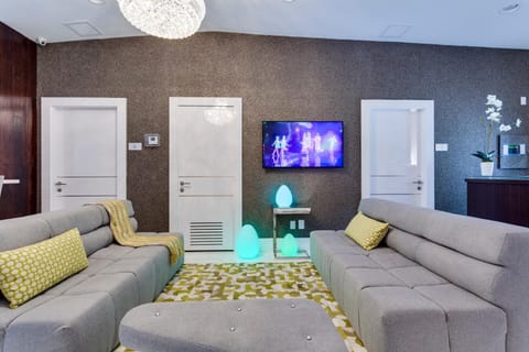 Lobby or reception, Seating area