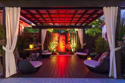 Balcony/Terrace, Garden view