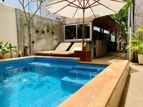 Day, Pool view, Swimming pool, Swimming pool, sunbed