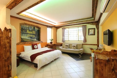 Photo of the whole room