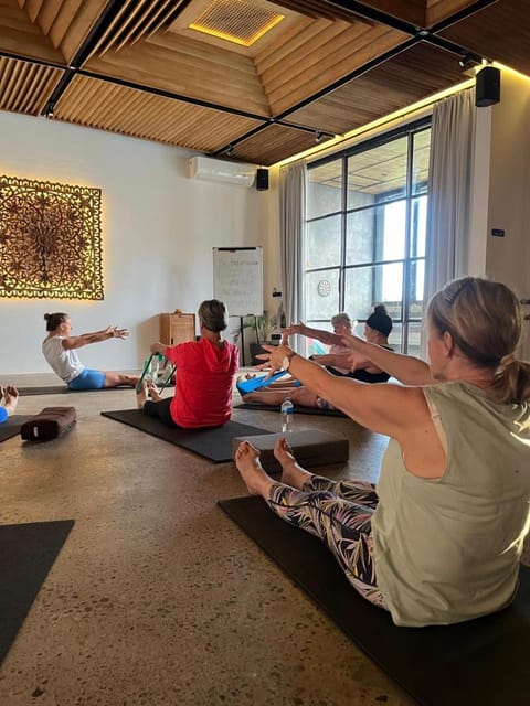 Balitri - hidden gem 9BR service villa hall pool sauna Villa in Blahbatuh