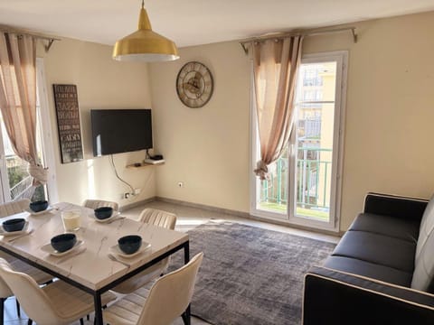 Luxury home Disney in Two min Apartment in Chessy