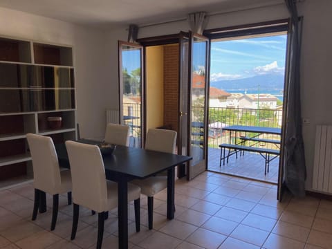 View (from property/room), Living room, Dining area, Lake view