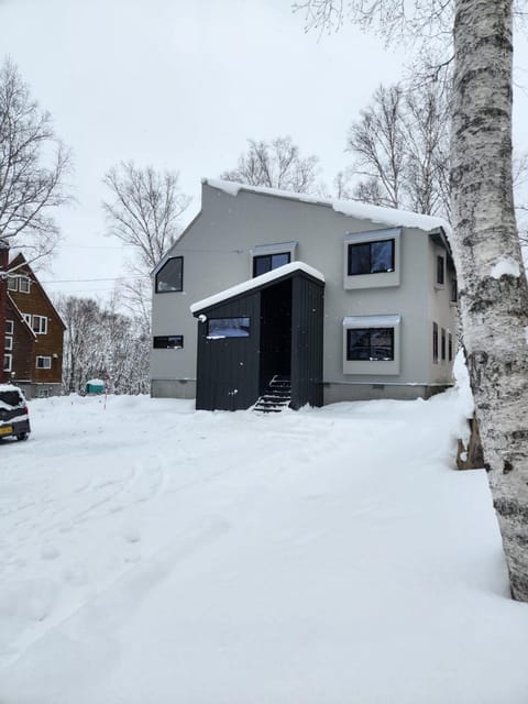 Property building, Winter