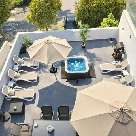 BBQ facilities, Hot Tub