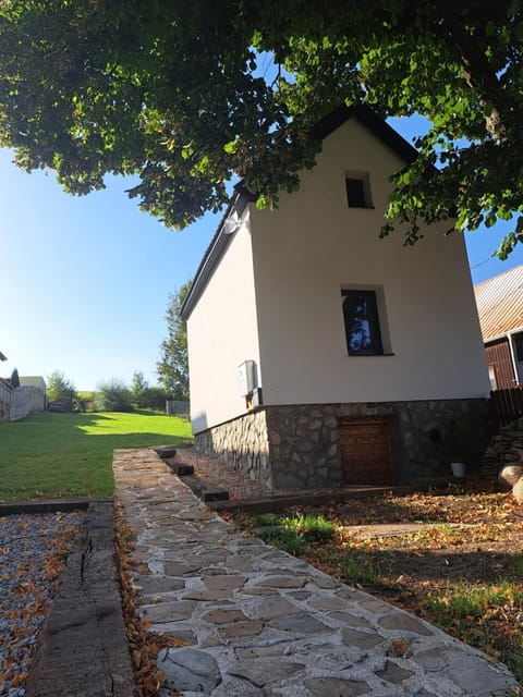 Property building, Garden, Garden