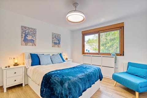 Living room, Bedroom
