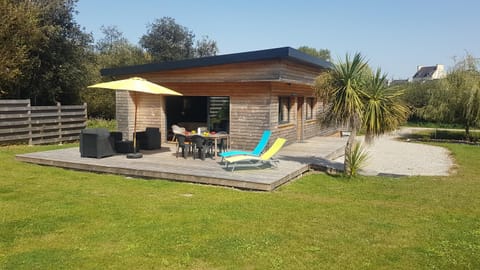 Patio, Garden, Garden, Balcony/Terrace, Garden view, sunbed