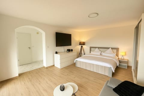 Modernes Apartment mit 180° Bergblick Apartment in Tyrol