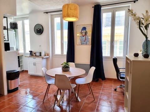 Cosy Apartments - Marseille Opera Vieux-Port - Luminous city center apartment Apartment in Marseille