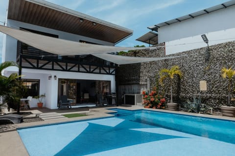 Patio, Pool view, Swimming pool, sunbed