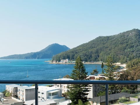 Day, Natural landscape, Mountain view, Sea view