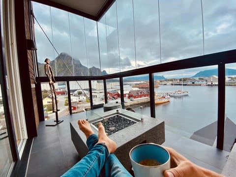 Jaw dropping New Penthouse apt in Svolvær Apartment in Lofoten