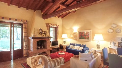 Living room, flat iron