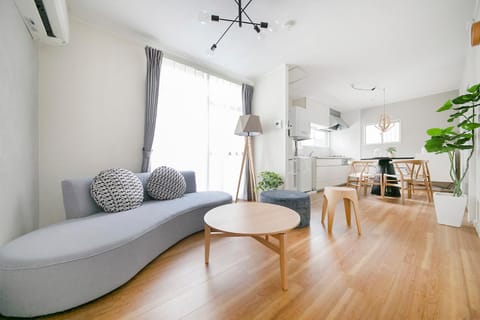Kitchen or kitchenette, Living room, Dining area, washing machine, dryer