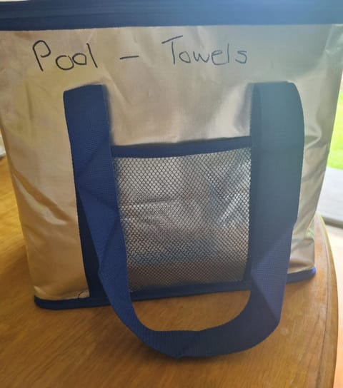 Angel 8 AirBnB Apartment 2 Apartment in Western Cape